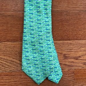 Vineyard Vines Whale Tie